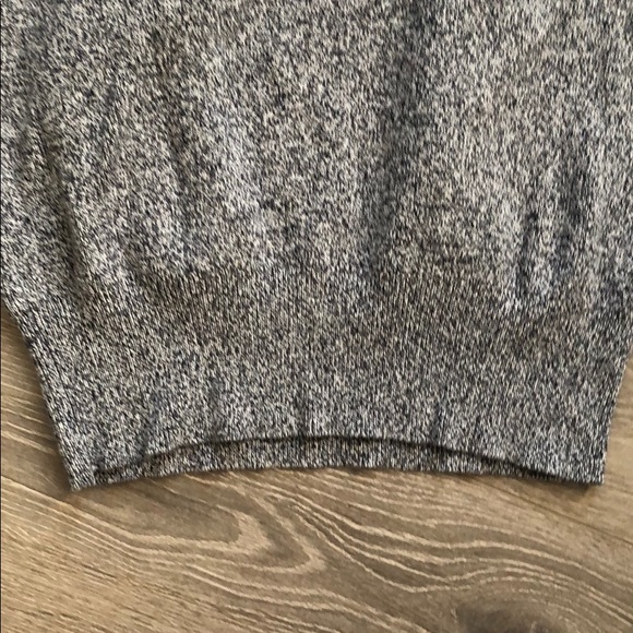 NWT Le Lis Cotton Ruffle Sweater - Picture 5 of 8